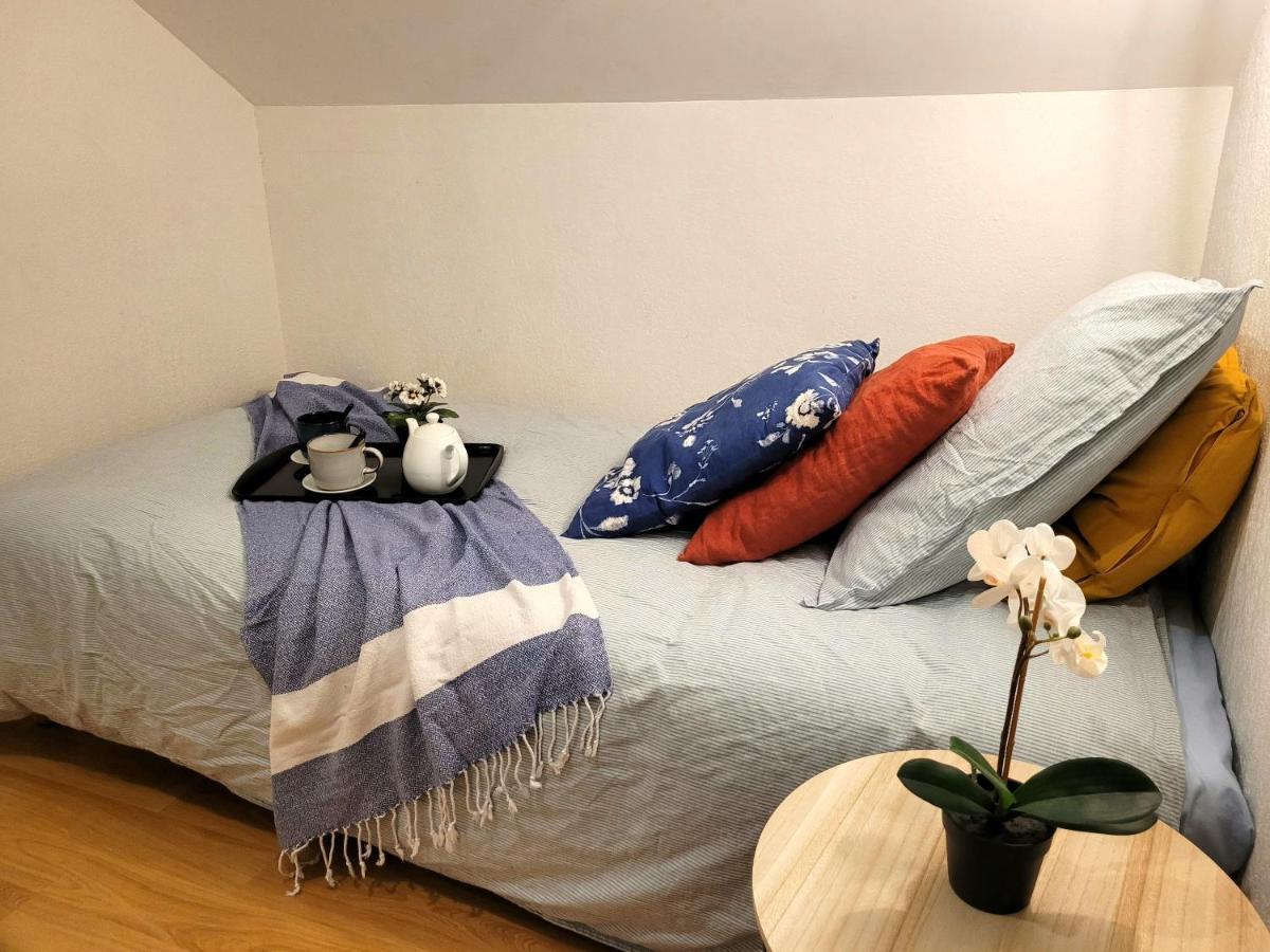 L'Esquiros, Studio, Centre Luchon, Casier A Skis, Wifi, Ascenseur, 3 Personnes Bagnères-de-Luchon Exterior foto